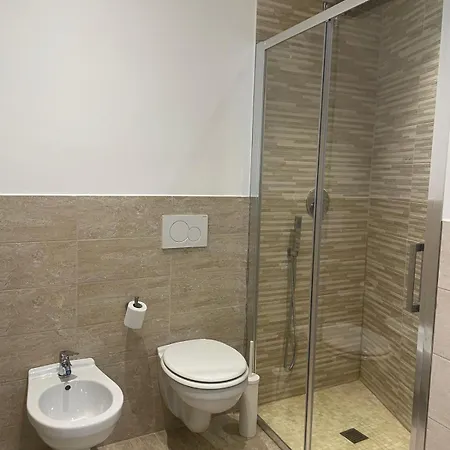 U Papaviu Cairoli Apartment *