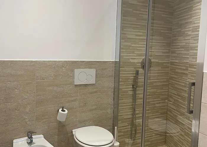 U Papaviu Cairoli 아파트 *