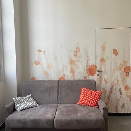 Apartamento U Papaviu Cairoli *